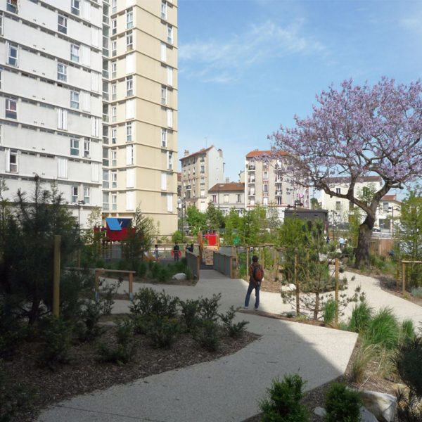 Cité Louis Bertrand Ivry-sur-Seine (FR) @ RETHINK