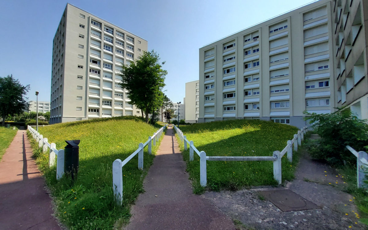 Les Avres - Clayes-sous-bois (FR)