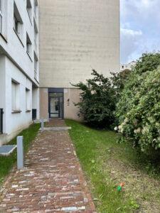 Hall réhabilité immeuble 2 sq. Charles d'Orléans Champigny-sur-Marne Paris Habitat Rethink